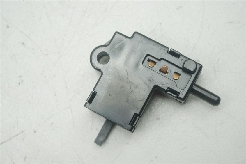 YAMAHA XJR 1200 4PU SP INTERRUPTOR EMBRAGUE