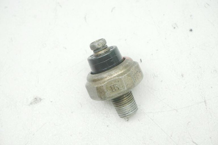 KAWASAKI EN 500 EN 500 A INTERRUPTOR DE PRESIÓN DE ACEITE
