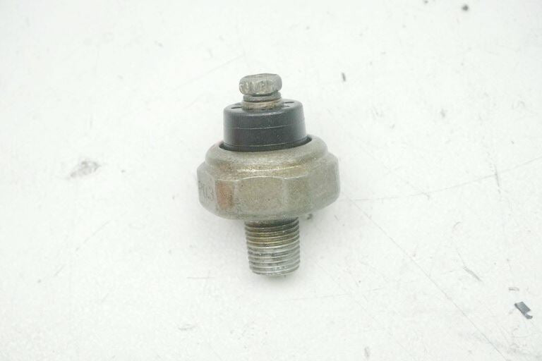 KAWASAKI EN 500 EN 500 A INTERRUPTOR DE PRESIÓN DE ACEITE