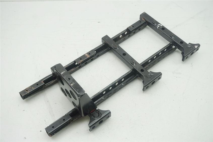 CF MOTO CF500 - 5A CFORCE 4x4 SOPORTE ESTRIBERA IZQUIERDA BASTIDOR CHASIS