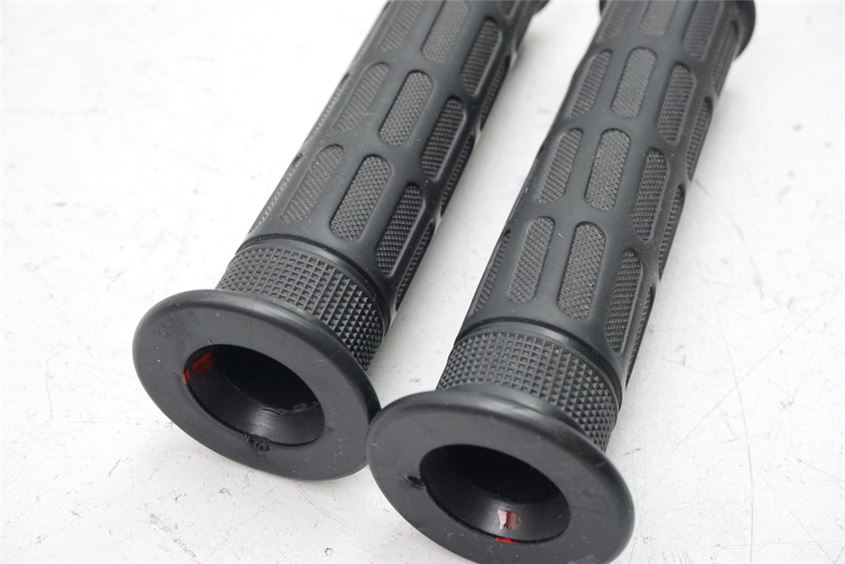 CF MOTO CF500 - 5A CFORCE 4x4 PUÑOS DE MANILLAR