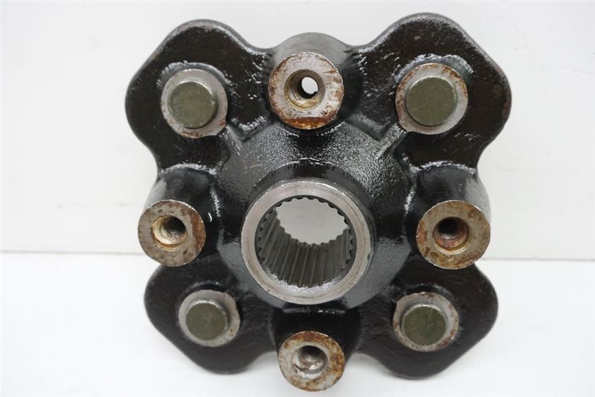 CF MOTO CF500 - 5A CFORCE 4x4 BUJE DELANTERO DERECHO SOPORTE DE LLANTA