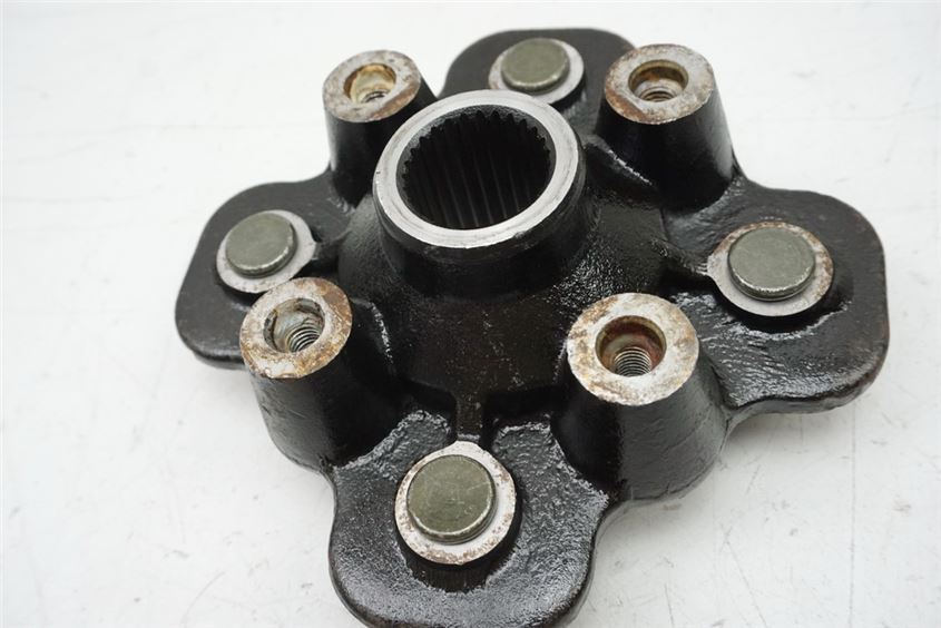 CF MOTO CF500 - 5A CFORCE 4x4 BUJE DELANTERO DERECHO SOPORTE DE LLANTA