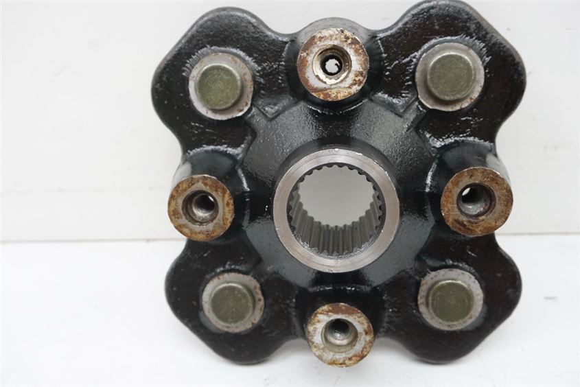 CF MOTO CF500 - 5A CFORCE 4x4 BUJE DELANTERO IZQUIERDO SOPORTE LLANTA