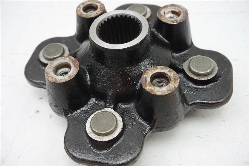 CF MOTO CF500 - 5A CFORCE 4x4 BUJE DELANTERO IZQUIERDO SOPORTE LLANTA