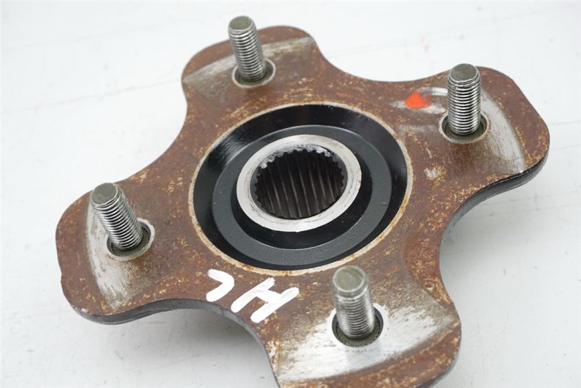 CF MOTO CF500 - 5A CFORCE 4x4 BUJE RUEDA TRASERO IZQUIERDO SOPORTE LLANTA