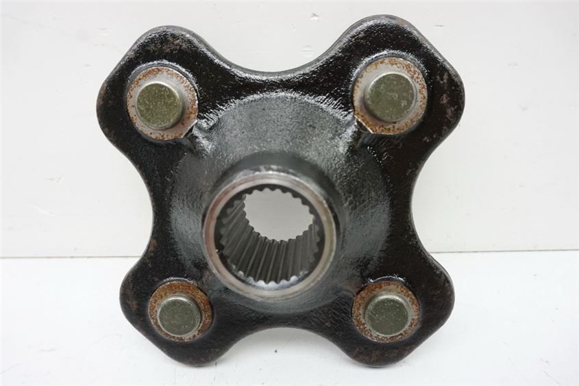 CF MOTO CF500 - 5A CFORCE 4x4 BUJE RUEDA TRASERO DERECHO ACOPLE LLANTA SOPORTE