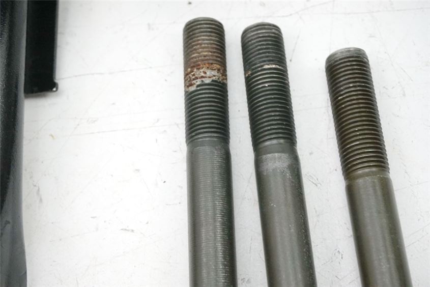 CF MOTO CF500 - 5A CFORCE 4x4 SOPORTE MOTOR TRAVESAÑO TORNILLO