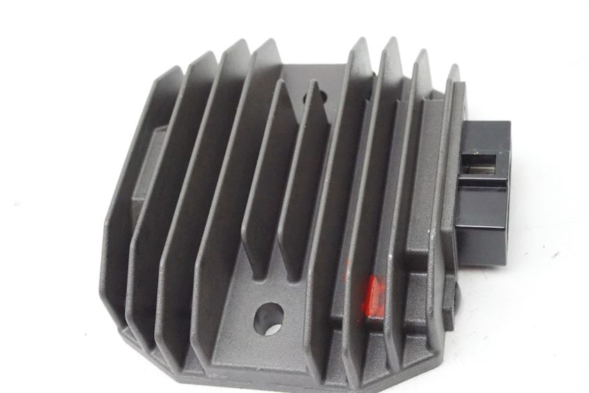 YAMAHA FZ6 S RJ14 S2 REGULADOR RECTIFICADOR DE CARGA