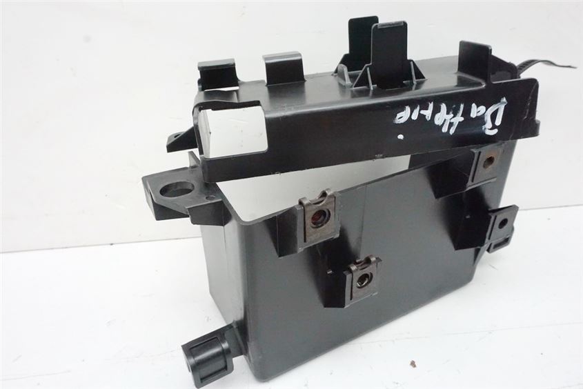 YAMAHA FZ6 S RJ14 S2 BATTERIEKASTEN BATTERIEFACH