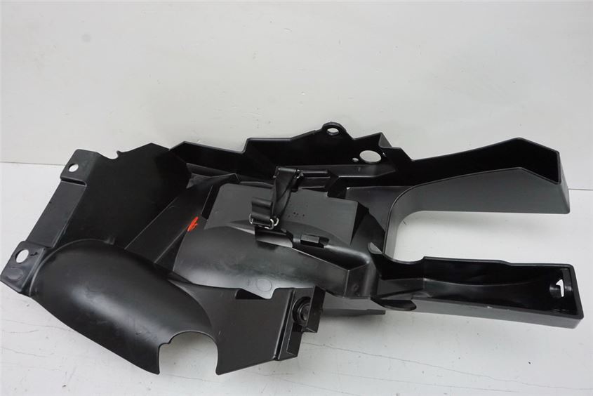 YAMAHA FZ6 S RJ14 S2 GUARDABARROS PASO DE RUEDA CARENADO INTERIOR TRASERO