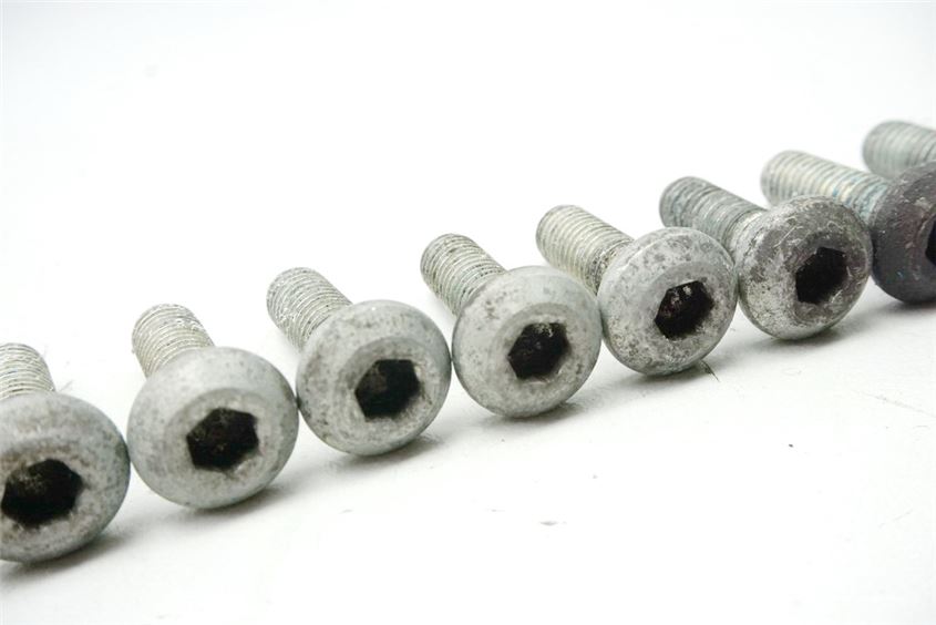 YAMAHA FJ 1200 3YA SCREWS BRAKE DISCS FRONT & REAR - 16 OF 18