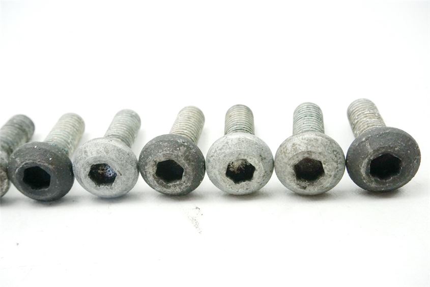 YAMAHA FJ 1200 3YA SCREWS BRAKE DISCS FRONT & REAR - 16 OF 18