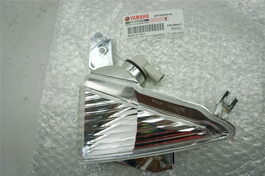 YAMAHA XMAX 125 250 - BLINKER RECHTS VORN - 37P-H3320-00