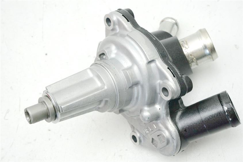 HONDA CBR 1000 RR ABS SC77 BOMBA DE AGUA