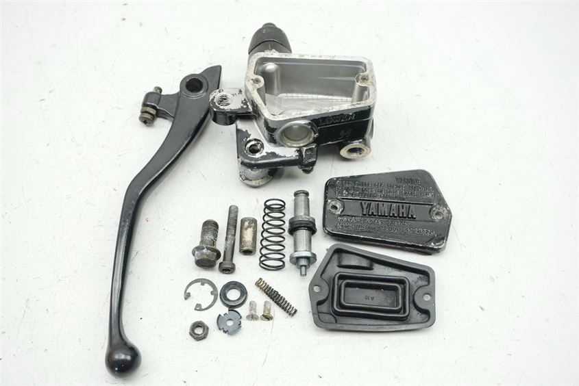 YAMAHA FJ 1200 3YA CILINDRO MAESTRO FRENO DELANTERO BOMBA FRENO