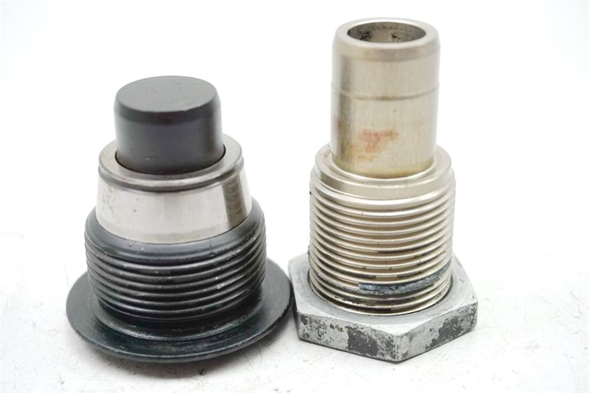 BMW R 850 R 259 SCREWS CARDAN REAR SWINGARM FIXING BOLT