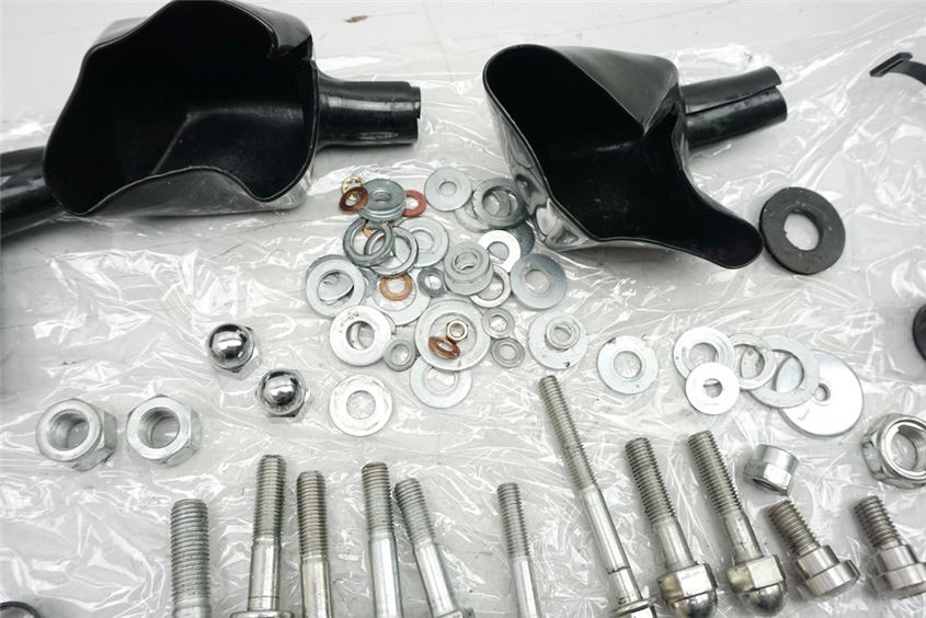 ROYAL ENFIELD BULLET 500 EFI ABS Tornillos y piezas pequeñas Tuercas Soporte para chasis