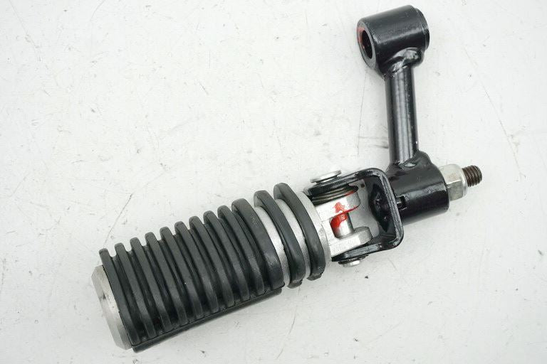 ROYAL ENFIELD BULLET 500 EFI ABS ESTRIBERA TRASERA IZQUIERDA SOPORTE ESTRIBERA