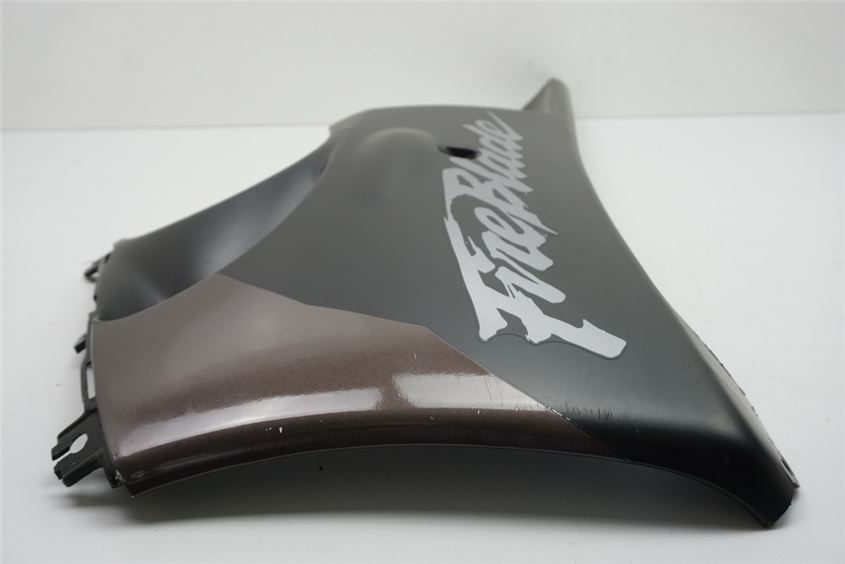 HONDA CBR 900 SC33 FAIRING LOWER LEFT COVER - 64470-MASA-0000