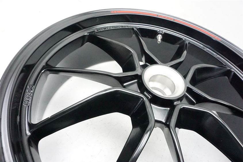 DUCATI MONSTER 1100 EVO ABS M5 FELGE HINTEN HINTERRAD WHEEL - ENKEI 17 X MT 5.50