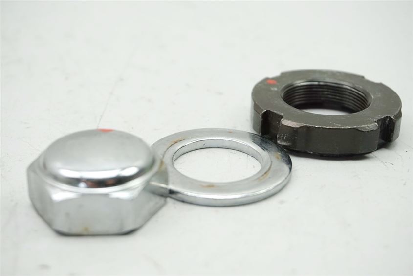 HONDA VT 125 JC29 SHADOW MUTTER SICHERUNG LENKKOPF GABELBRÜCKE