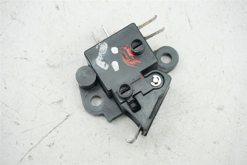 HONDA SH 300 A NF02 INTERRUPTOR LUZ DE FRENO IZQUIERDO