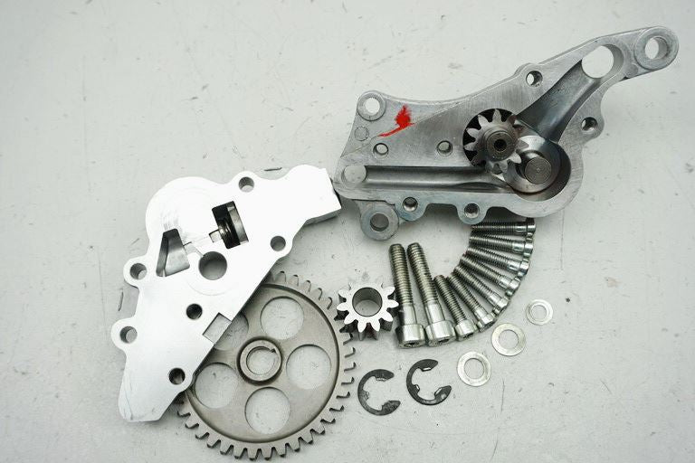 DUCATI MONSTER 1100 EVO ABS M5 ÖLPUMPE OIL PUMP