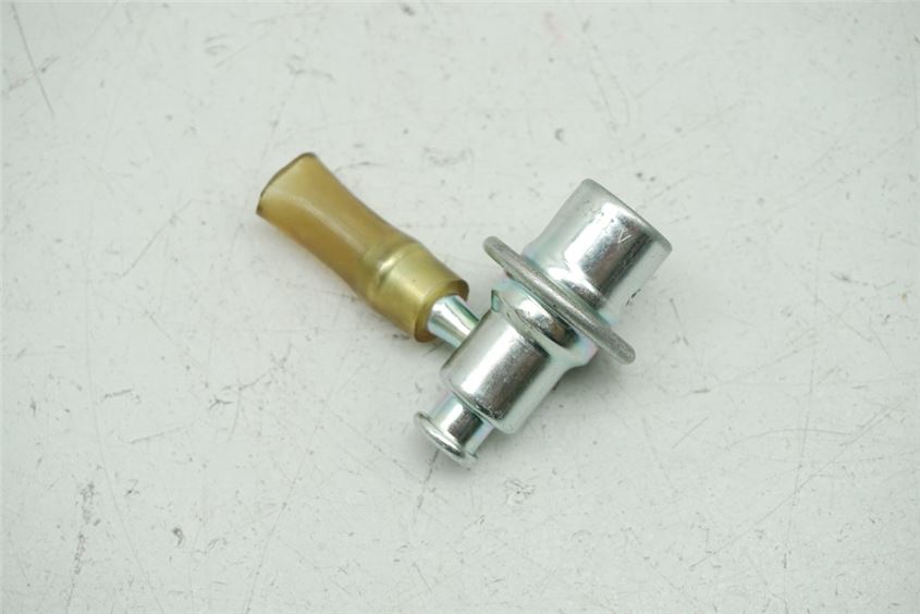DUCATI MONSTER 1100 EVO ABS M5 REGULADOR DE PRESIÓN COMBUSTIBLE REGULADOR DE PRESIÓN DE GASOLINA