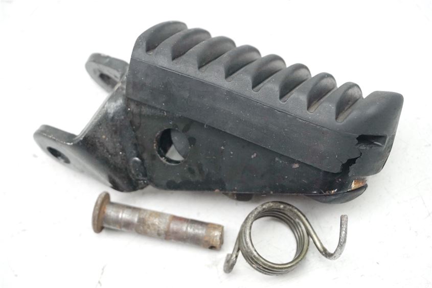 HONDA XL 600 PD06 TRANSALP REPOSAPIÉS DERECHO DEL CONDUCTOR