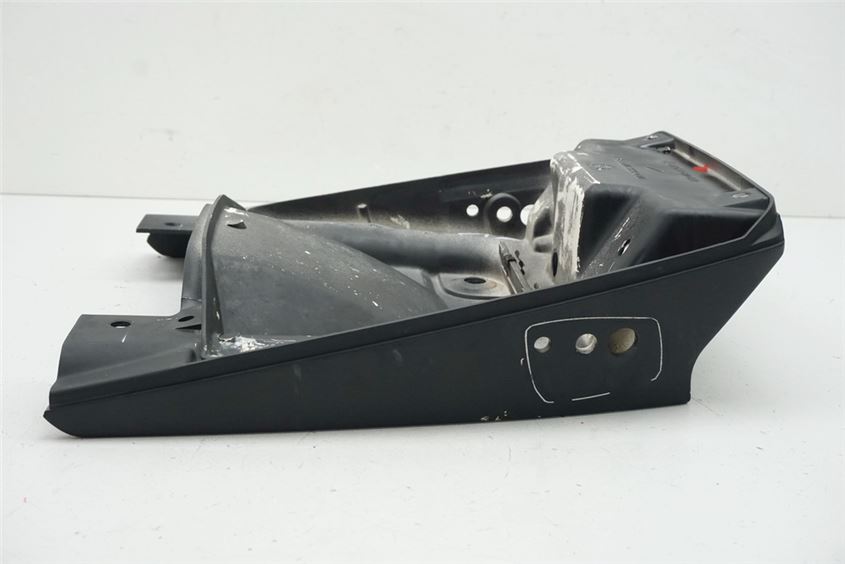 BMW K 100 RS HALTERUNG RÜCKLICHT HECK GEHÄUSE HALTER BLINKER