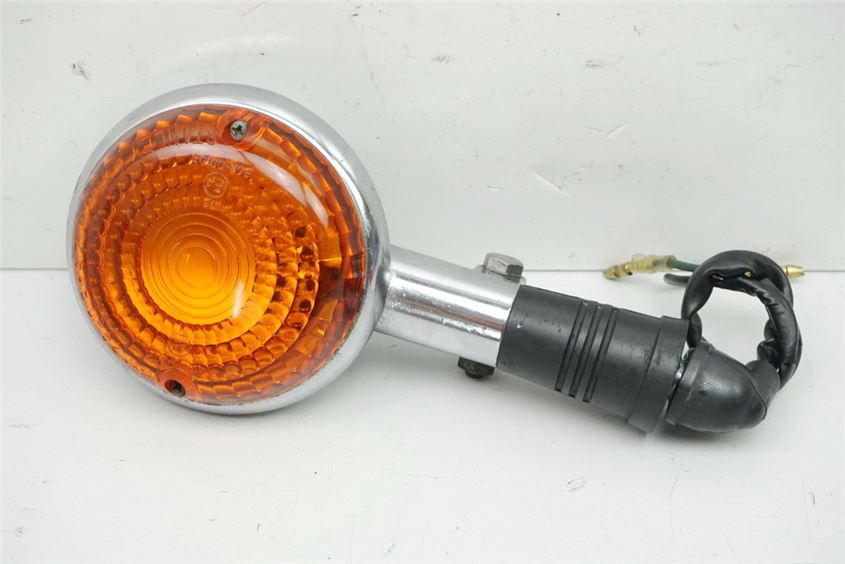 YAMAHA XV 535 VIRAGO BLINKER RECHTS VORN TURN SIGNAL
