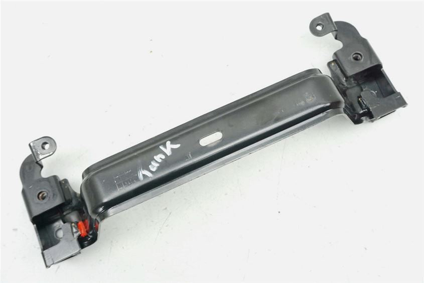 HONDA SH 300 A NF02 HALTERUNG TANK STREBE TRÄGER HALTER