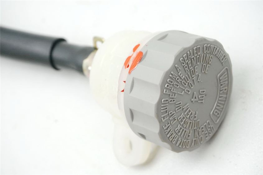 KAWASAKI GPZ 500 S EX500D REAR BRAKE FLUID RESERVOIR