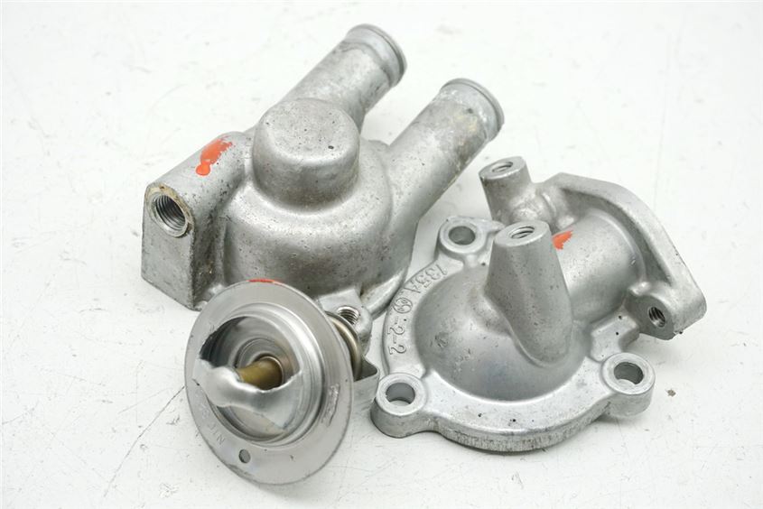 KAWASAKI GPZ 500 S EX500D TERMOSTATO CAJA DEL TERMOSTATO