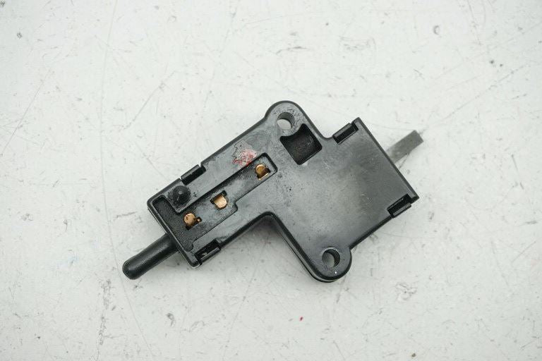 INTERRUPTOR DE EMBRAGUE KAWASAKI GPZ 500 S EX500D