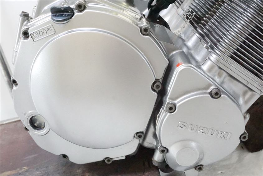 SUZUKI GSX 600 F AJ MOTOR ENGINE KURBELWELLE ZYLINDERKOPF - 33782 KM
