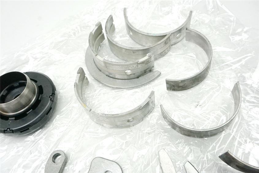 BMW R 1200 RS R12WR (LC) TORNILLOS Y PIEZAS PEQUEÑAS - MOTOR