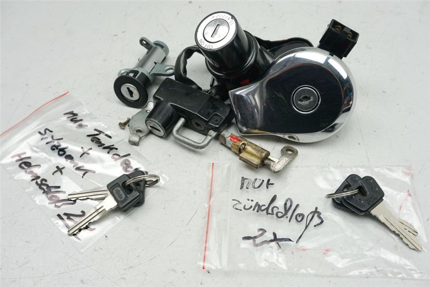 YAMAHA XV 535 VIRAGO SCHLOßSATZ ZÜNDSCHLOß TANKDECKEL + 2 SCHLÜSSEL