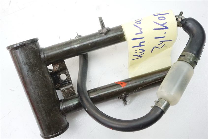 KAWASAKI ER 5 TWISTER ER500A TUBO DE RADIADOR TUBO REFRIGERANTE CONEXIÓN CULATA