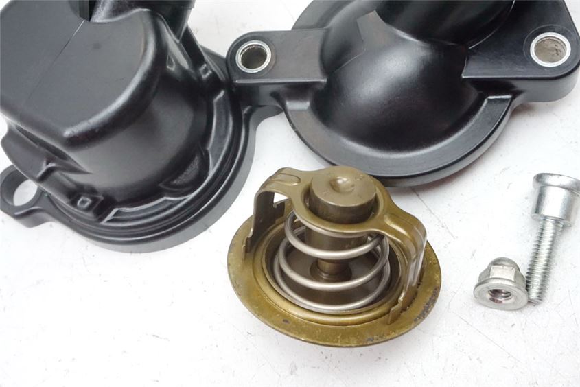 YAMAHA FZ1 S RN16 FAZER TERMOSTATO CARCASA DEL TERMOSTATO