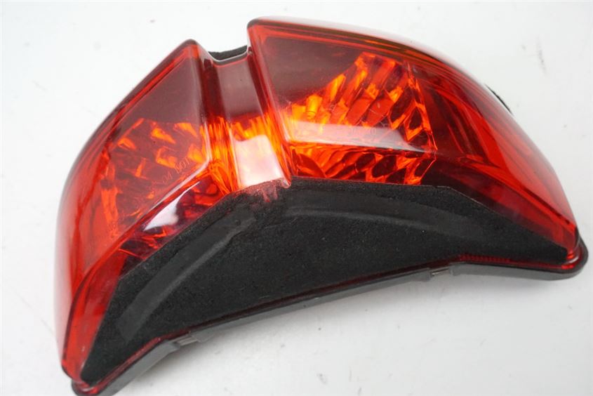 YAMAHA FZ1 S RN16 FAZER LUZ TRASERA FARO PILOTO TRASERO