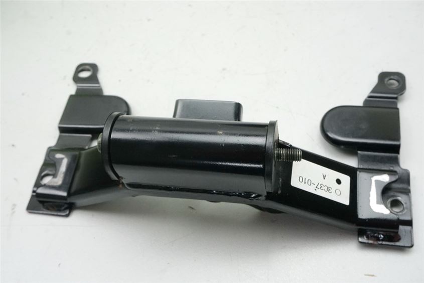 YAMAHA FZ1 S RN16 FAZER HALTERUNG TANK HALTEPLATTE TRÄGER HILFSRAHMEN