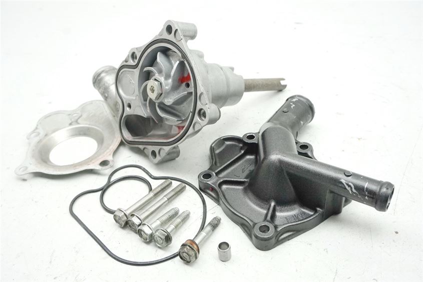 HONDA CB 1000 R ABS SC60 WASSERPUMPE WATER PUMP DECKEL