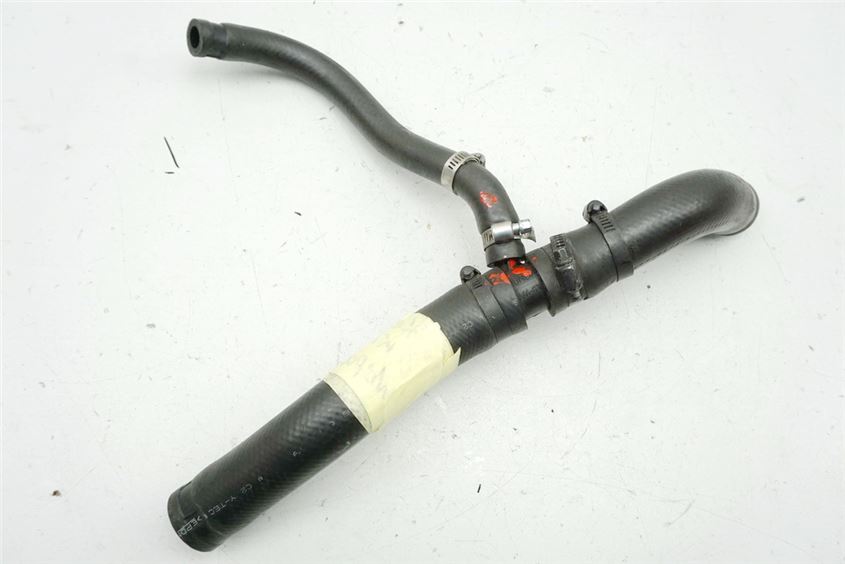 HONDA CB 1000 R ABS SC60 KÜHLERSCHLAUCH KÜHLER LINKS -> WASSERPUMPE -> ÖLKÜHLER