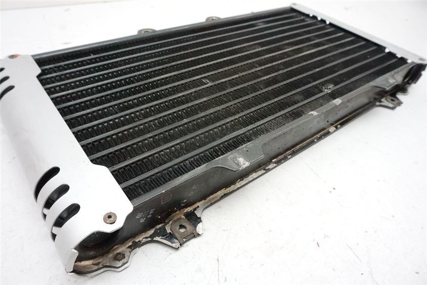 SUZUKI GSX 1100 G GV74A ÖLKÜHLER OIL COOLER
