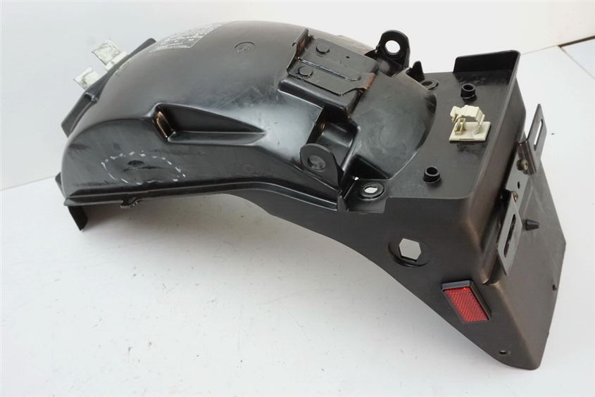 SUZUKI GSX 1100 G GV74A GUARDABARROS TRASERO PASO DE RUEDA FENDER PROTECCIÓN ANTICHISPAS