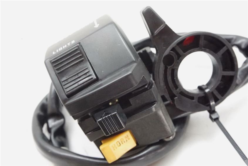 SUZUKI GSX 1100 G GV74A LENKERSCHALTER LINKS SCHALTER CHOKEHEBEL
