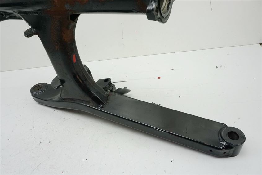SUZUKI GSX 1100 G GV74A SWINGARM