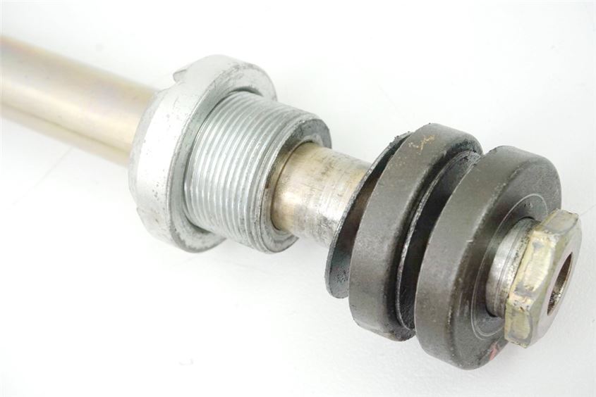 SUZUKI GSX 1100 G GV74A SWING ARM PIVOT SHAFT AXLE SWINGARM SPACER SLEEVE